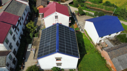 陽光新能源 以技術(shù)驅(qū)動，引領(lǐng)新能源電站服務(wù)新篇章